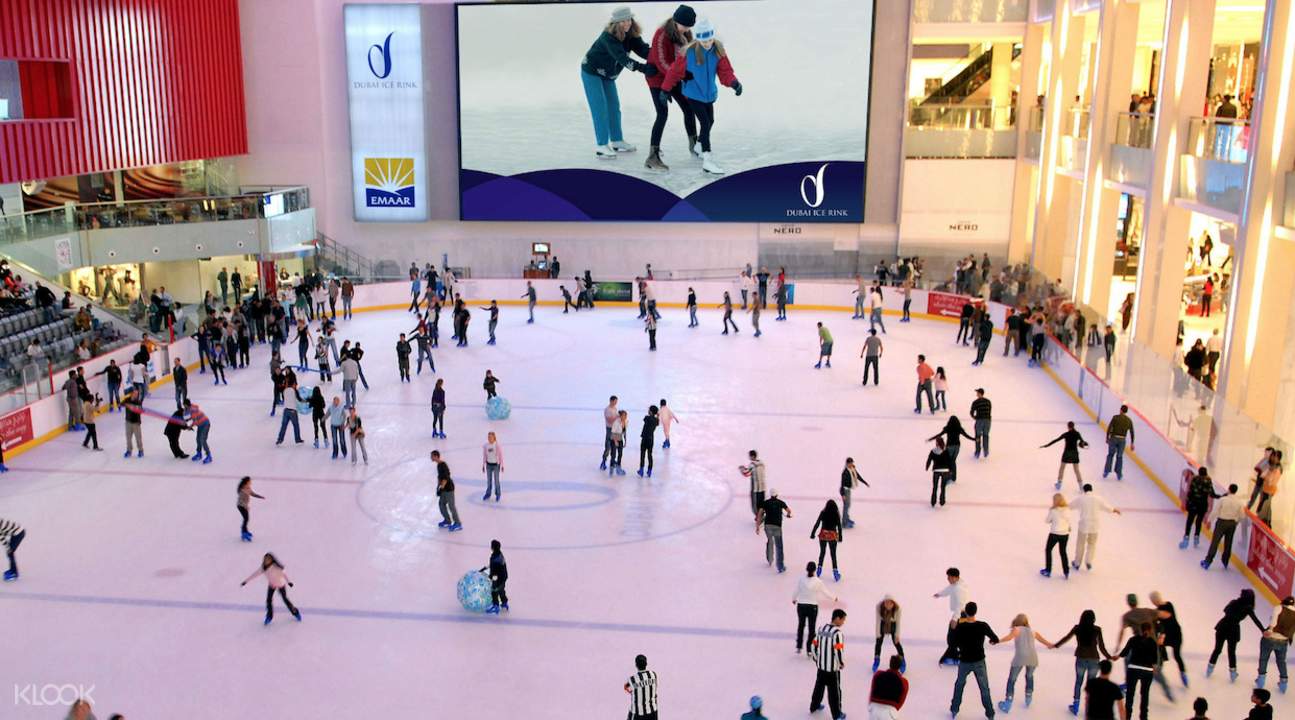 ICE SKATING IN DUBAI